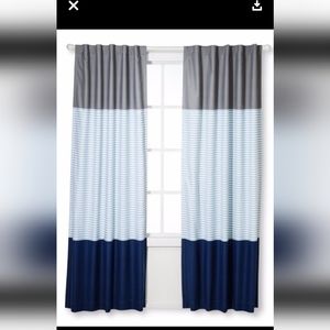 84x42 pillowfort curtain